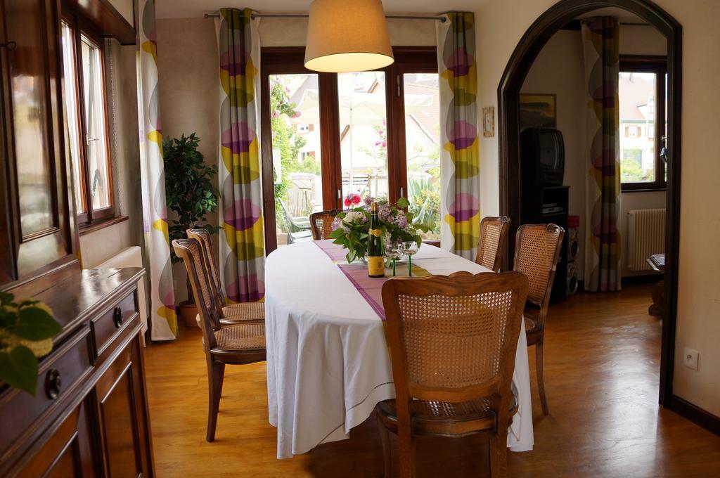 Gite Le Mandle Riquewihr Szoba fotó